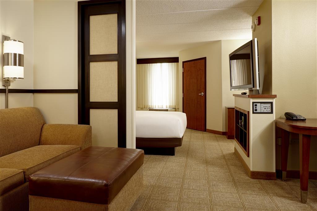 Hyatt Place Atlanta Alpharetta North Point Mall Номер фото
