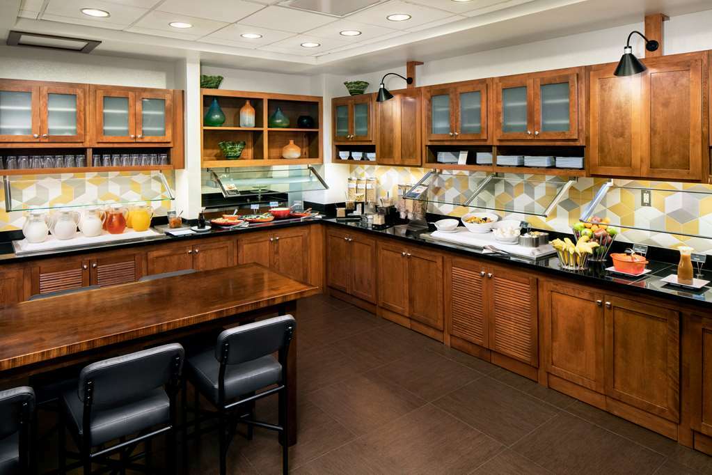 Hyatt Place Atlanta Alpharetta North Point Mall Интерьер фото